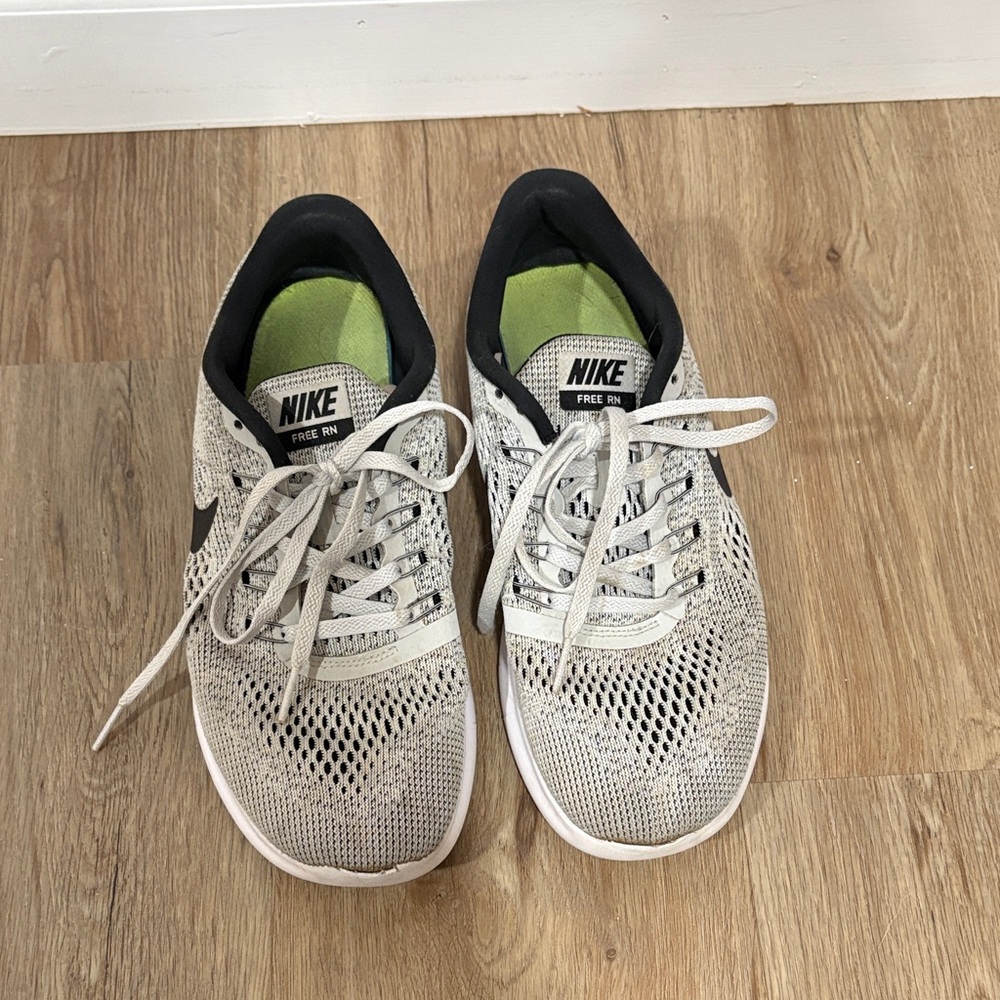 Nike Free Run Shoes Women’s 9